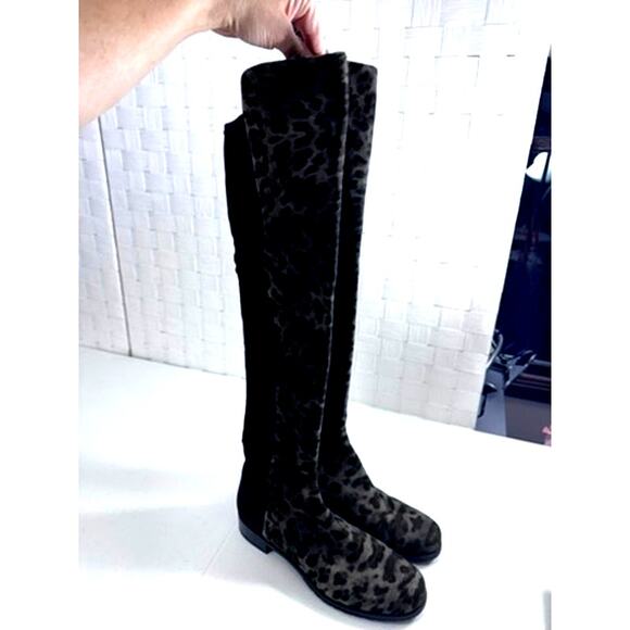 RARE!!"STUART WEITZMAN" Knee High, Leopard Print/Black Boots,Size 9.5, Slip On‎ - Picture 3 of 12